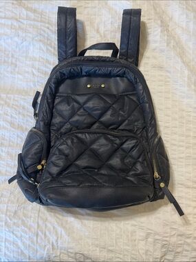 Tutilo Quilted Black Women's Backpack